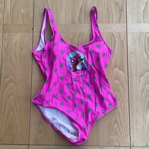 NWT Buc-ees Womens‎ Hot Pink Palm Tree Print One Piece Swimsuit Size Small